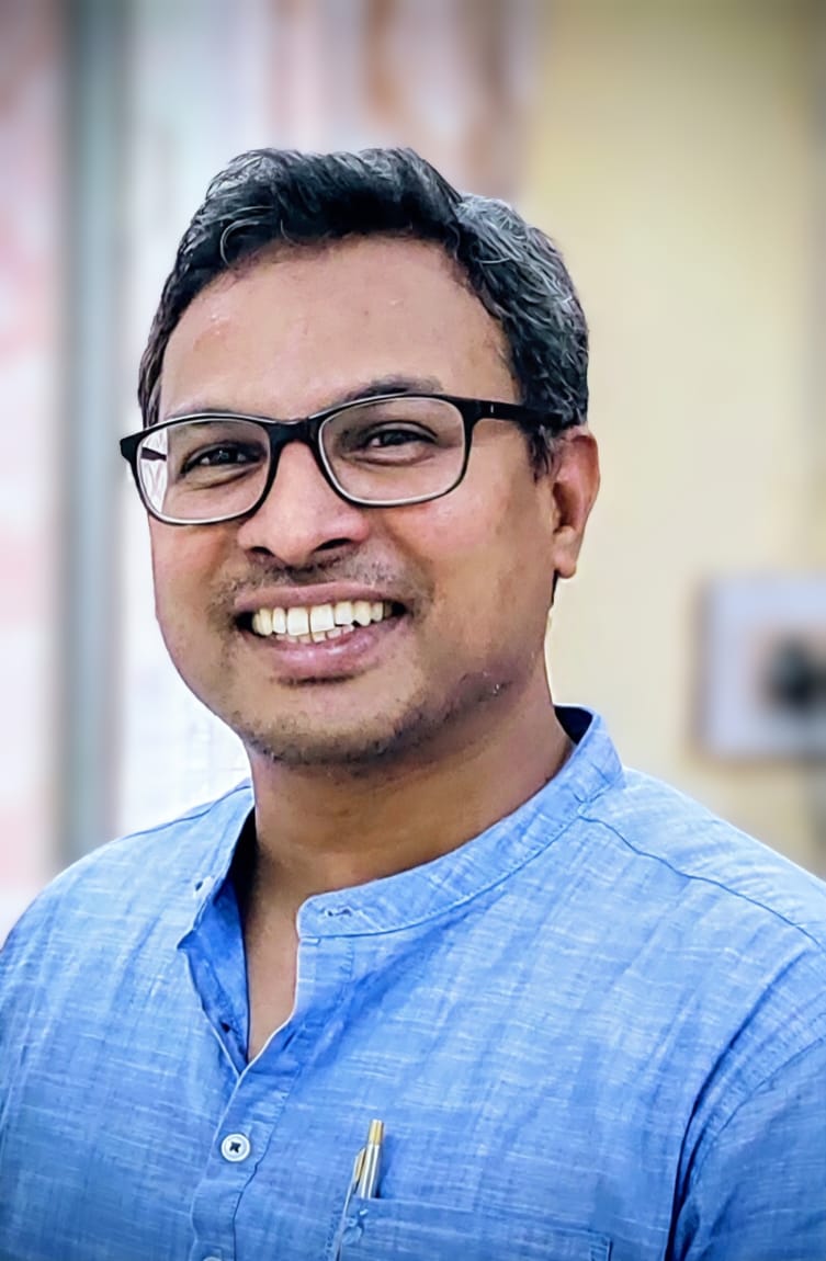 Dr Naveen Sukumaran